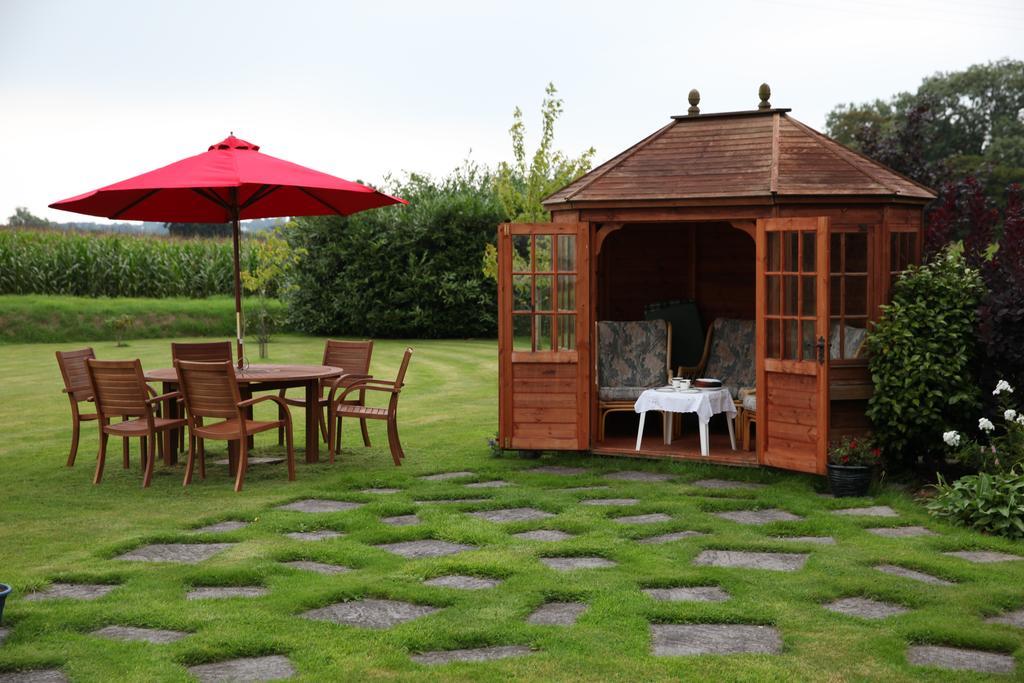 Weir Mill Farm Bed and Breakfast Cullompton Εξωτερικό φωτογραφία
