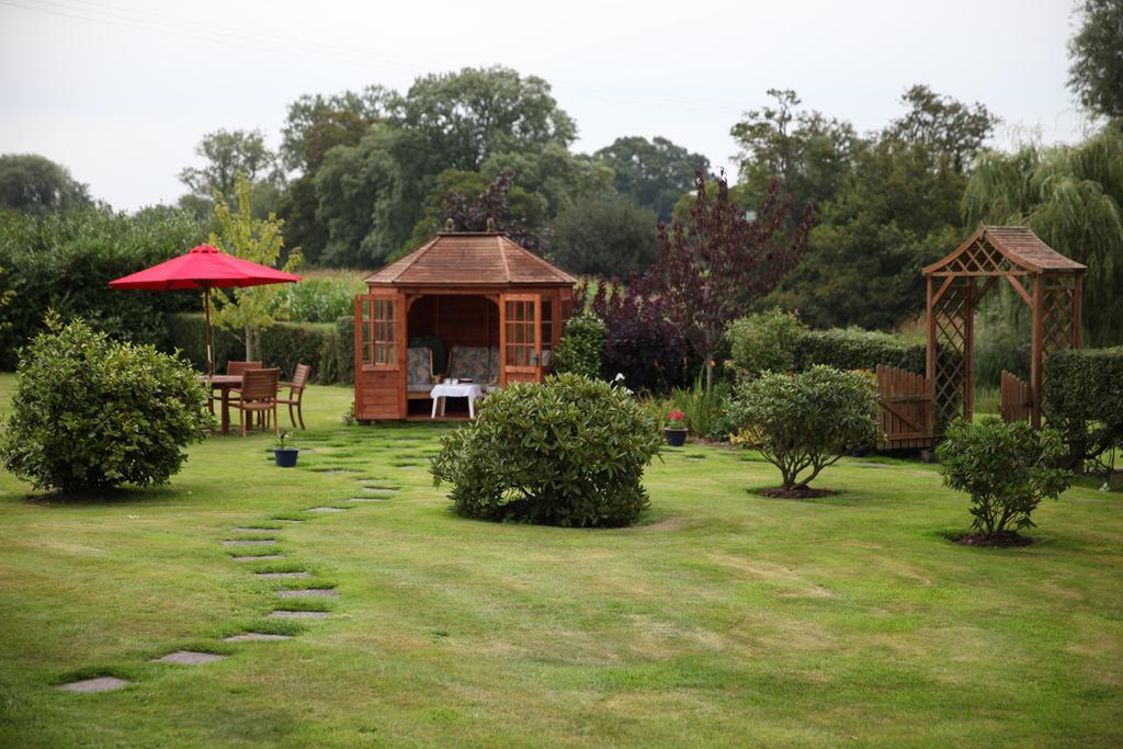 Weir Mill Farm Bed and Breakfast Cullompton Εξωτερικό φωτογραφία